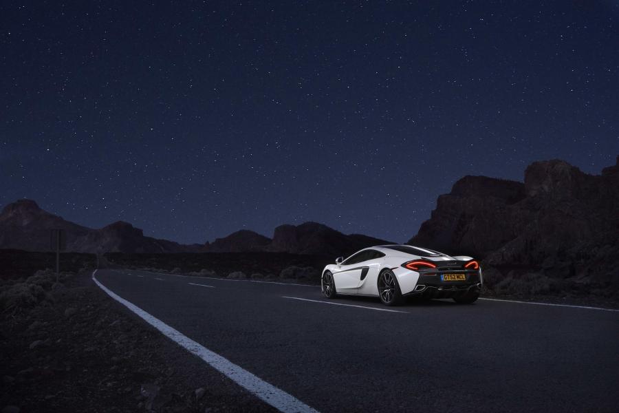  McLaren 570GT 2016 года  (UK) (фото 34 из 125)